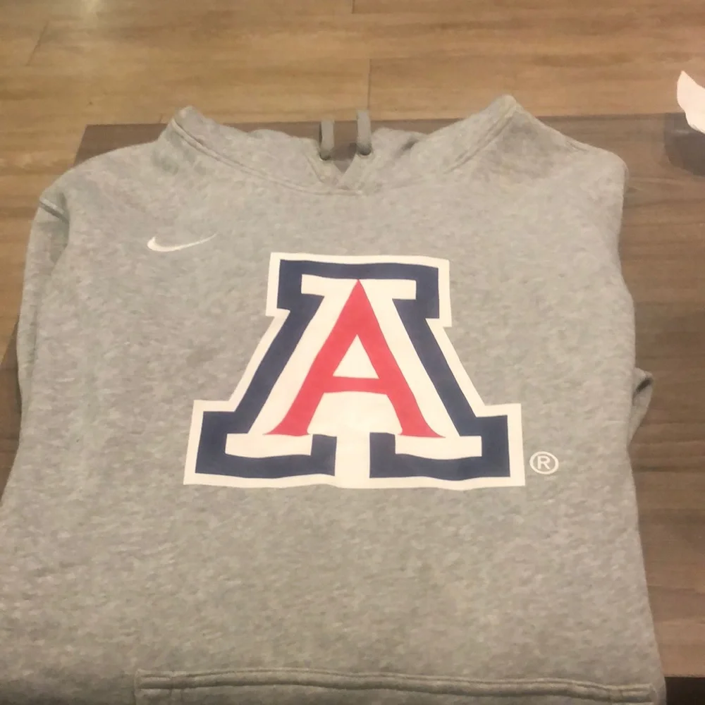 University of Arizona Nike Hoodie - Picture 1 of 1